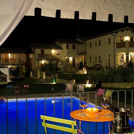 Borgo Le Capannelle Aparthotel Castel Ritaldi Екстериор снимка